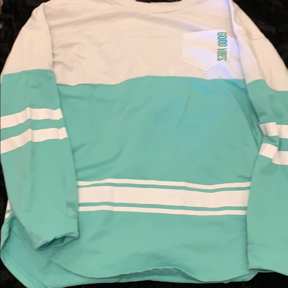 Long sleeve RUE21 shirt